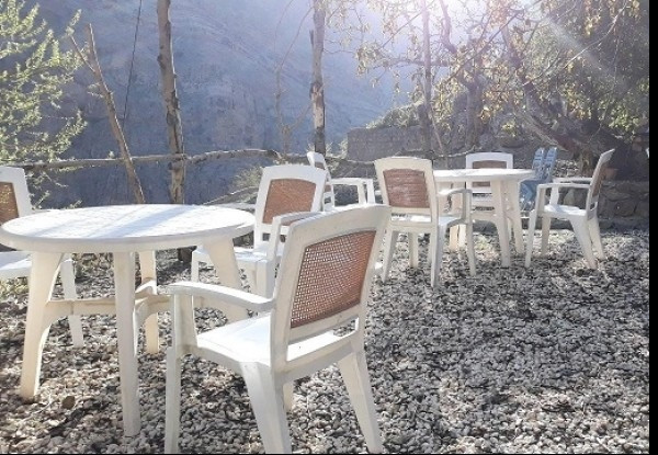 مهمانپذیر ارگ سنگی سنگان