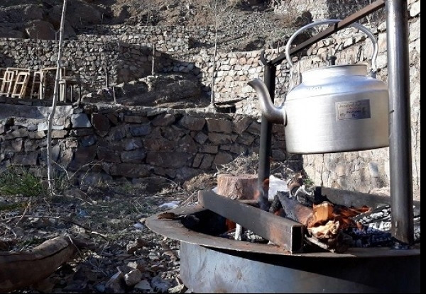 مهمانپذیر ارگ سنگی سنگان