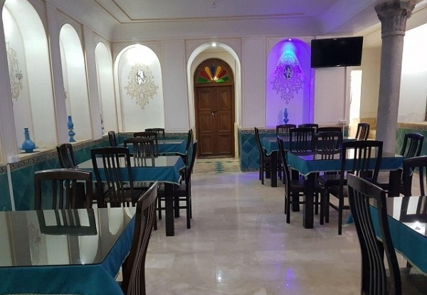 خانه مسافر خان نشین