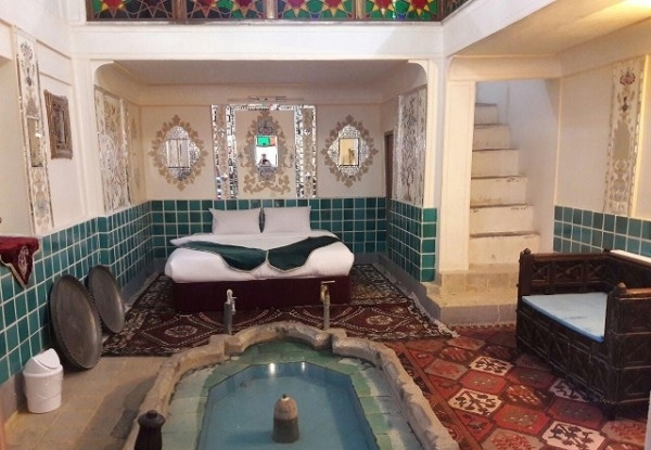 خانه مسافر خان نشین