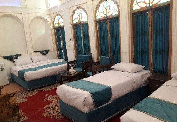 خانه مسافر خان نشین