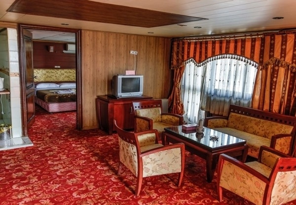 هتل جهانگردی دلوار