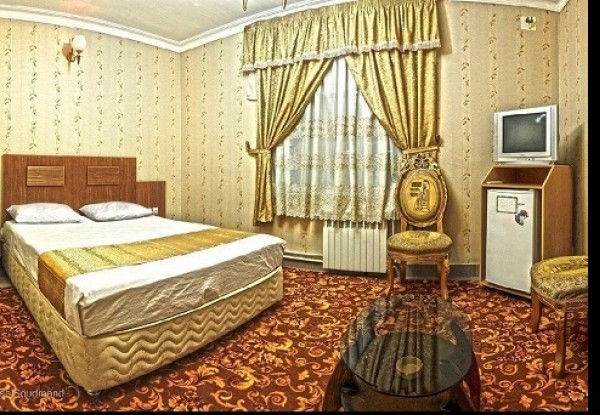 هتل بوستان