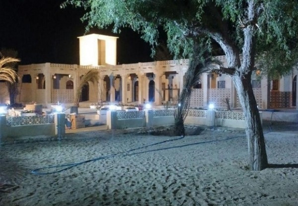 هتل خانه دوست