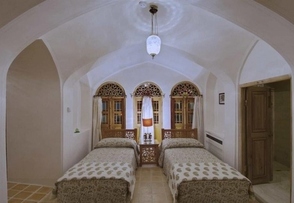 هتل منوچهری