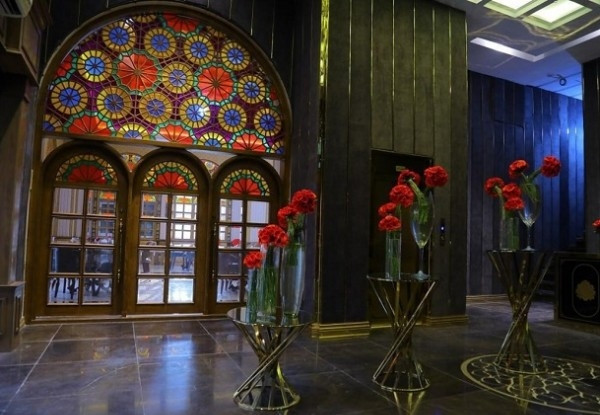 هتل نگارستان پارمیس سابق