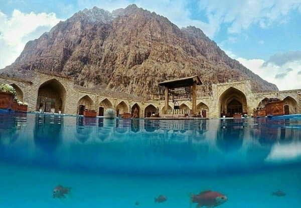 هتل لاله بیستون