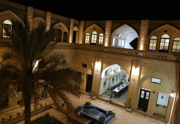 هتل سنتی سرابی
