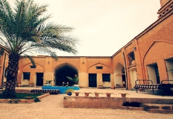 هتل سنتی سرابی