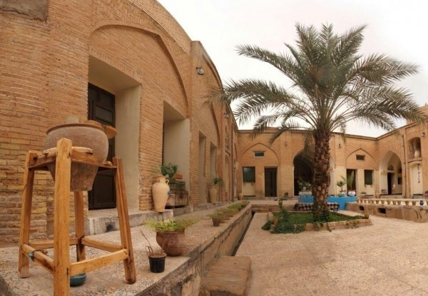 هتل سنتی سرابی