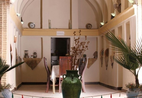 هتل سنتی سرابی