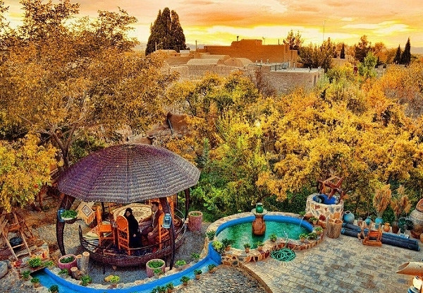 خانه مسافر سروکهن