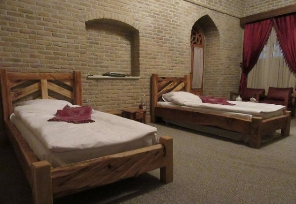 هتل کاروانسرای یام