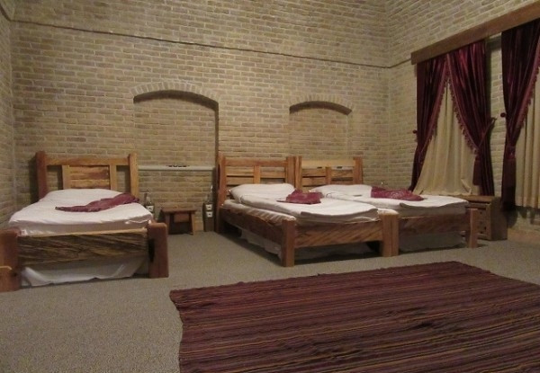 هتل کاروانسرای یام