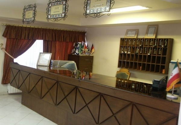 هتل جهانگردی تخت جمشید