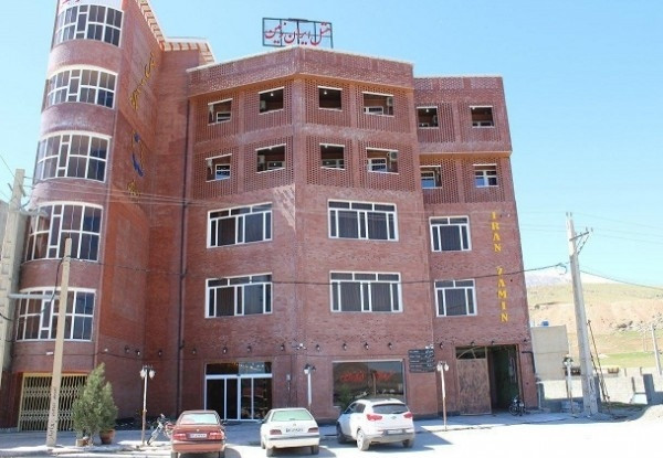 هتل ایران زمین