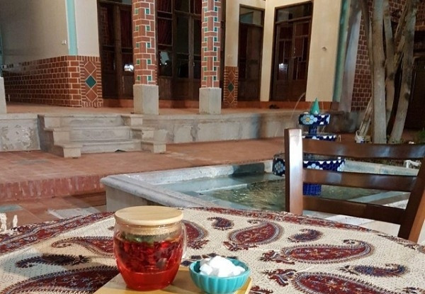 هتل آریو