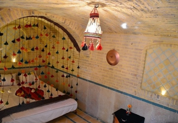 هتل عمارت هفت رنگ