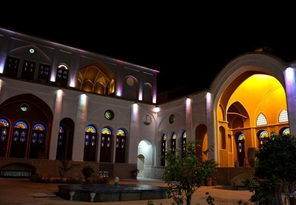هتل شاسوسا