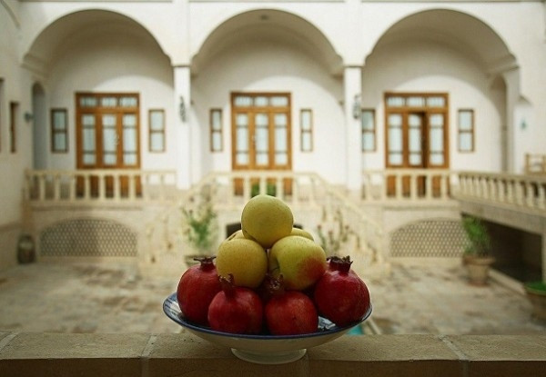 هتل کاشانه روشن