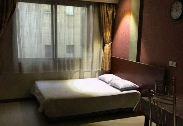 هتل آپارتمان آبی