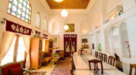 هتل سنتی بخردی