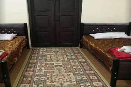 هتل خانه خشتی