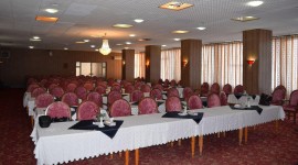 هتل پارسیان ازادی