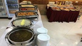 هتل سی و سه پل