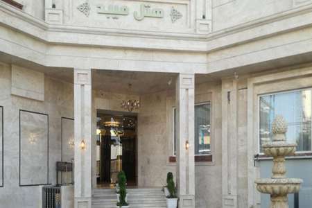 هتل میبد