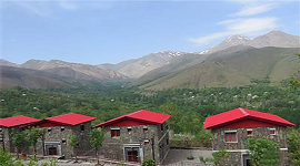 مهمانپذیر مجتمع گردشگری عباس آباد