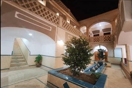 هتل سنتی انار