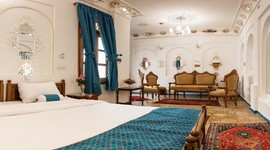 هتل قصر منشی