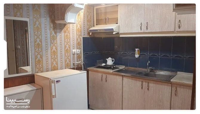 آشپزخانه یکی از اتاق های هتل تعطیلات مشهد