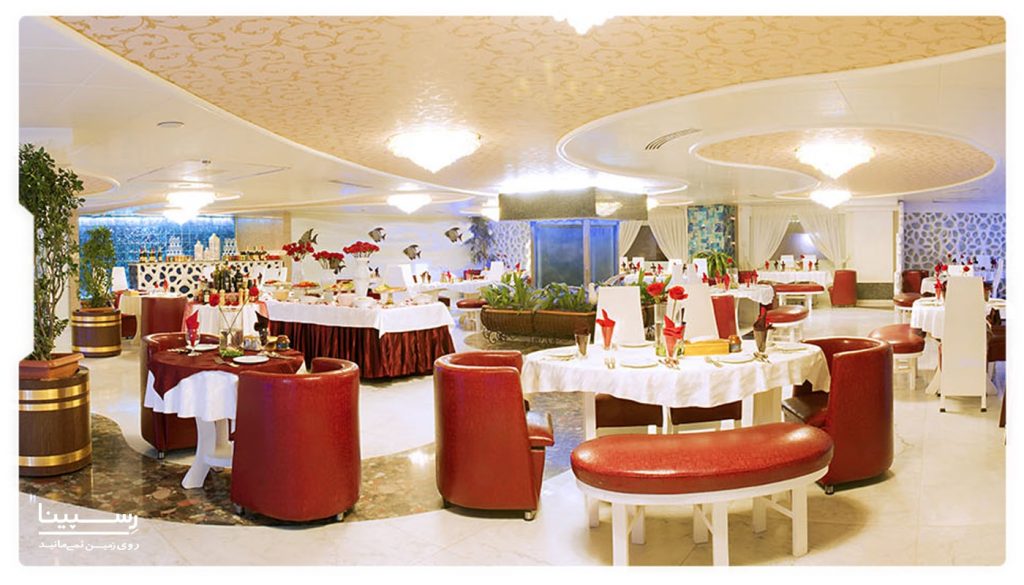 رستوران پنج قاره زوشا هتل قصر طلایی مشهد