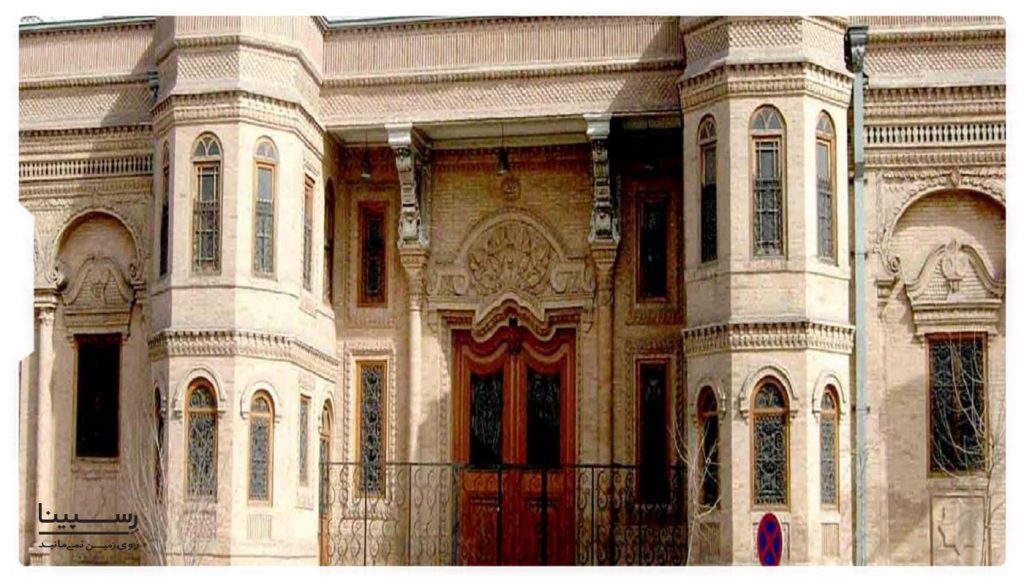 عمارت بهارستان از بزرگترین کاخ های تهران