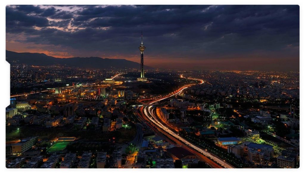 جاهای دیدنی اطراف تهران در شب