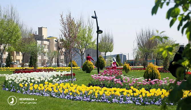 تصویری از باغ گل های مشهد 