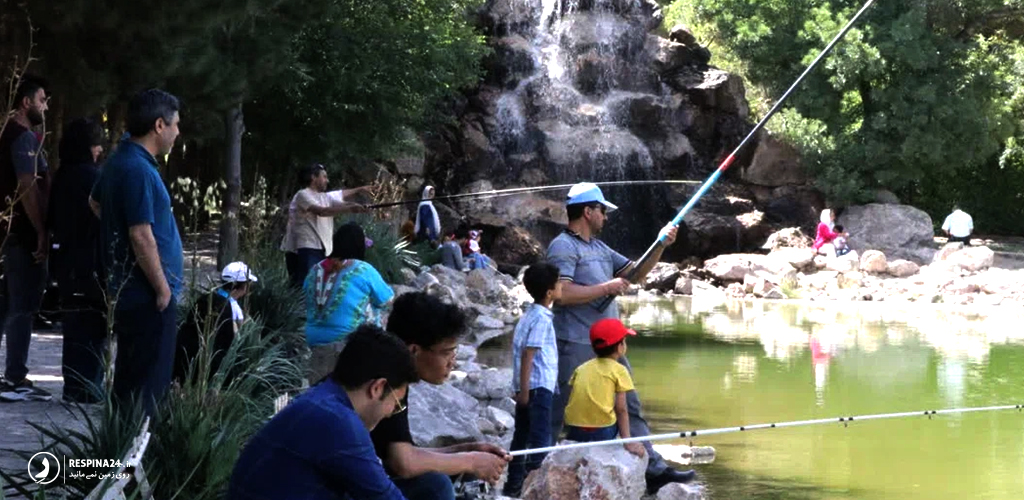 برکه ماهیگیری در باغ گیاه شناسی از جاهای دیدنی مشهد 