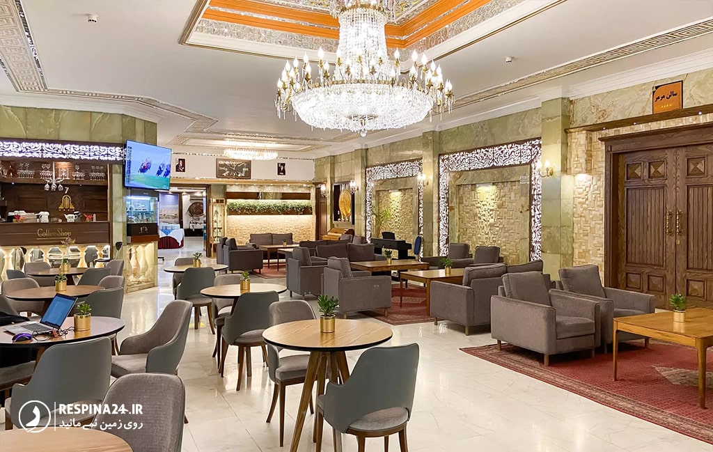 هتل عالی قاپو اصفهان