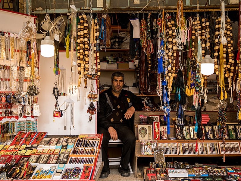 یکی از بازار های قدیمی در کنار آرامگاه خواجه مراد