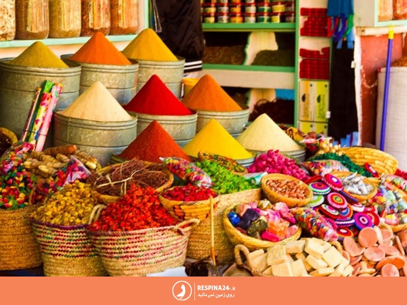 نمونه محصولاتی که در بازار رضا فروش می روند.
