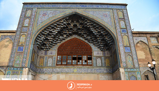 معماری مدرسه خان شیراز